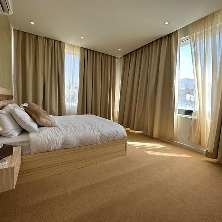 Al Atlal Apartment นิซวา ภายนอก รูปภาพ